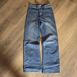 The most comfy front pocket jeans